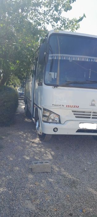 Исузу автобус сотилади