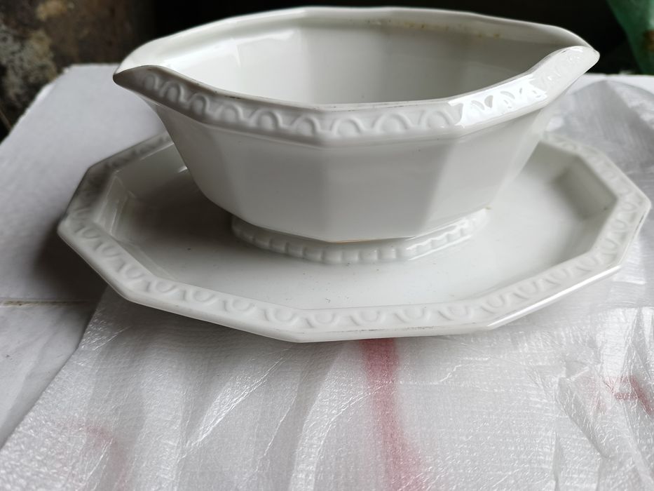 Посуда старинная.