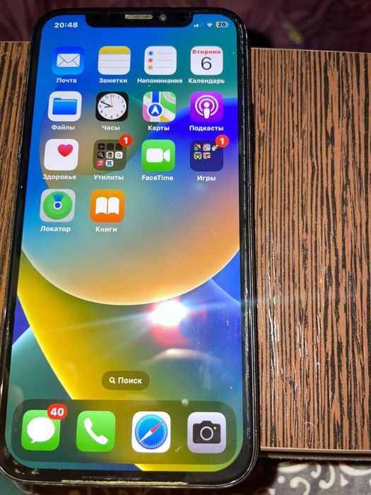 Айфон х в хорошем состоянии
