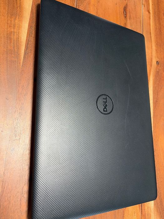 Лаптоп DELL Vostro 15 3000 ЗАПАЗЕН