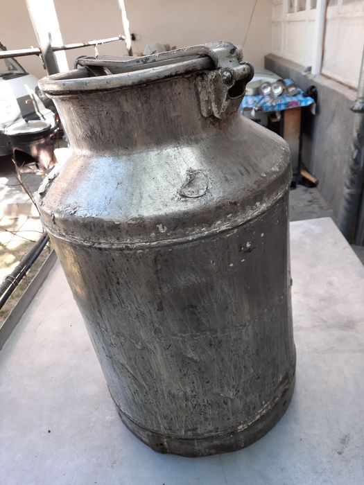 Фляга железная сорок литрови