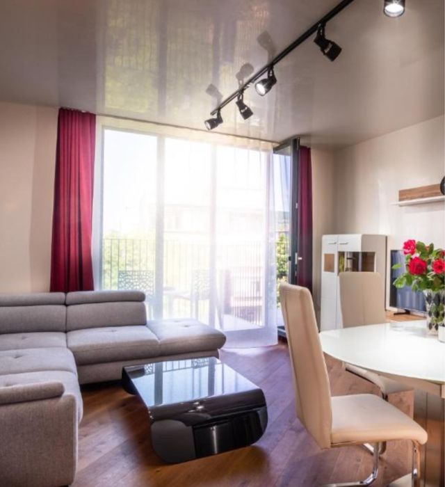 Продава се Тристаен апартамент в Варна, ВИНС - 108 кв.м за 3982 €/кв.м - Снимка #4