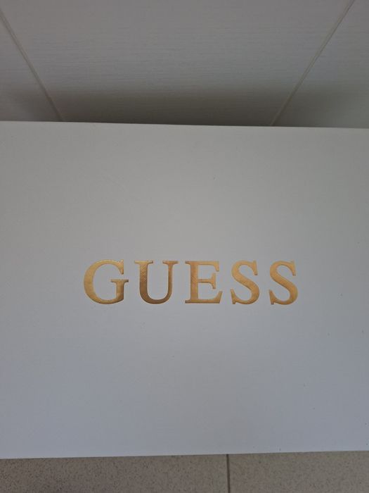 Дамски сникърси GUESS