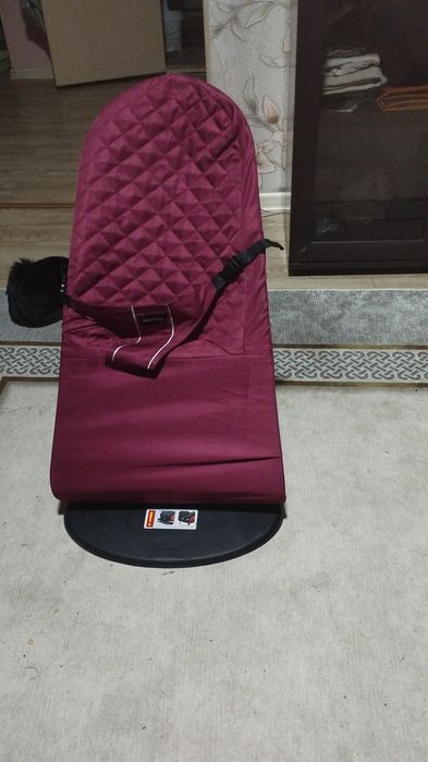 Продам шезлонг детский