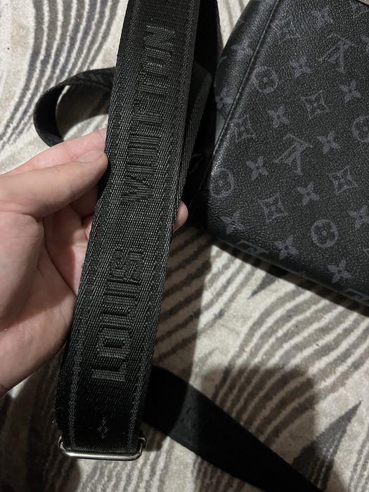 Продавам чанта на Louis Vuitton