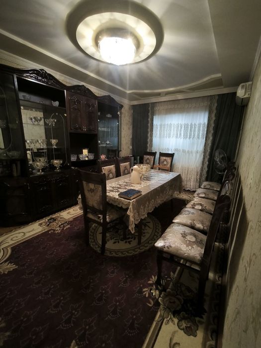 Продам дом 4 комнат 4 этаж