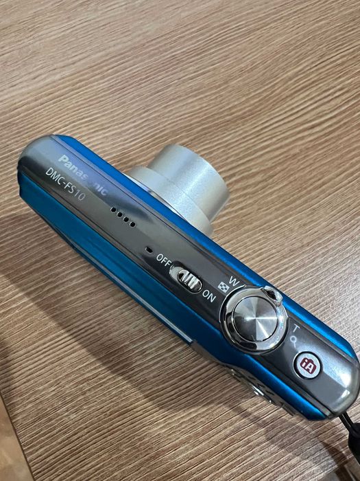 Фотоапарат Panasonic 12 Mp с подаръци