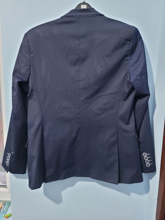 Vând Sacou Bruno/ zinger