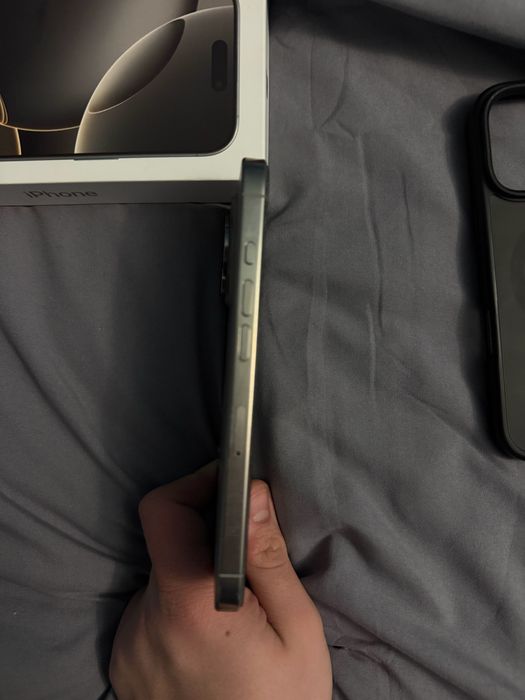 vand iphone 16 pro 128gb natural titanium