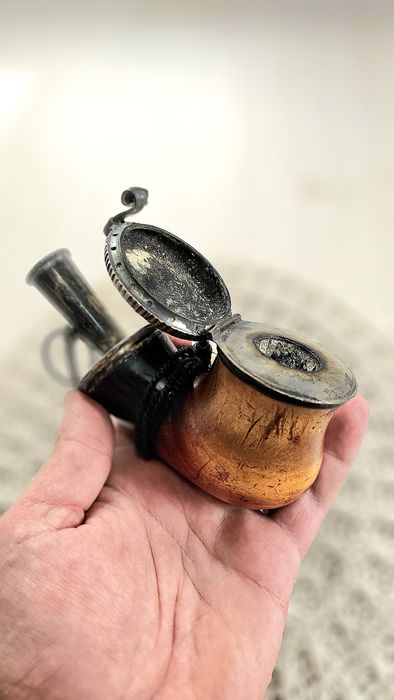 Pipa decorativa secolul XIX
