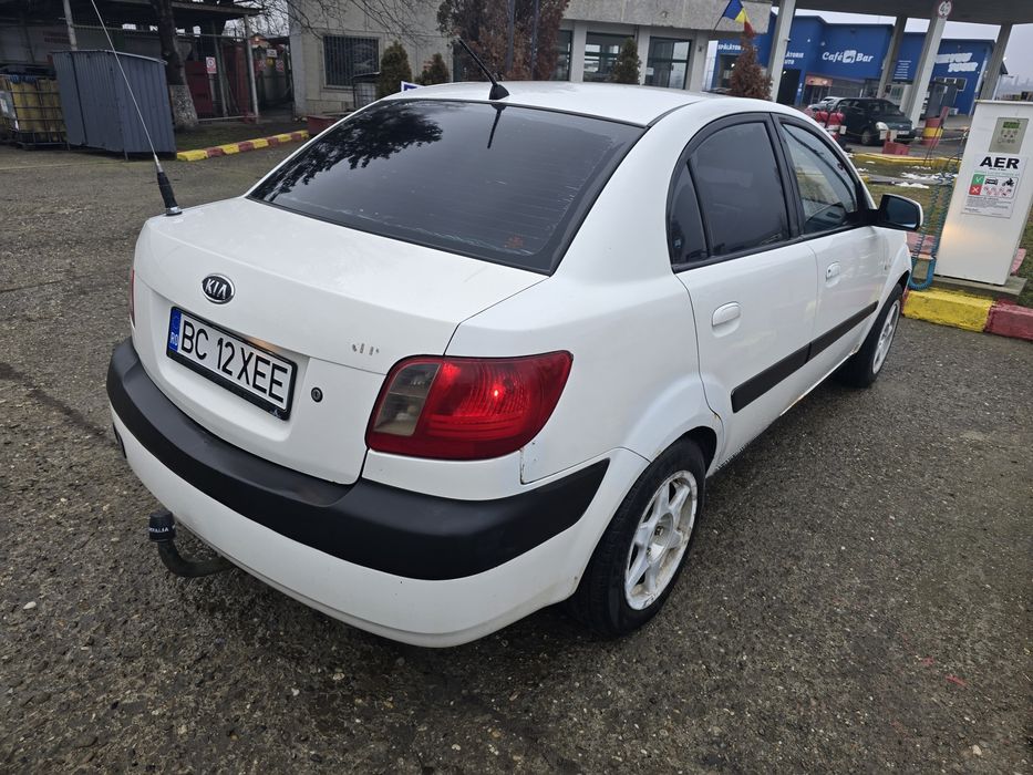 KIA RIO 1.5 CRDI 2007 DIESEL 110 CP-Acte valabile