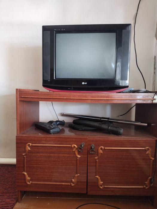 Karavot detskiy sotiladi.