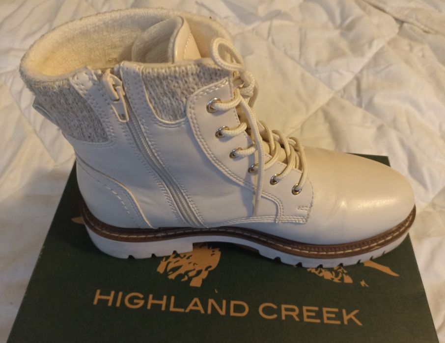 Pantofi dama Highlands, aproape noi