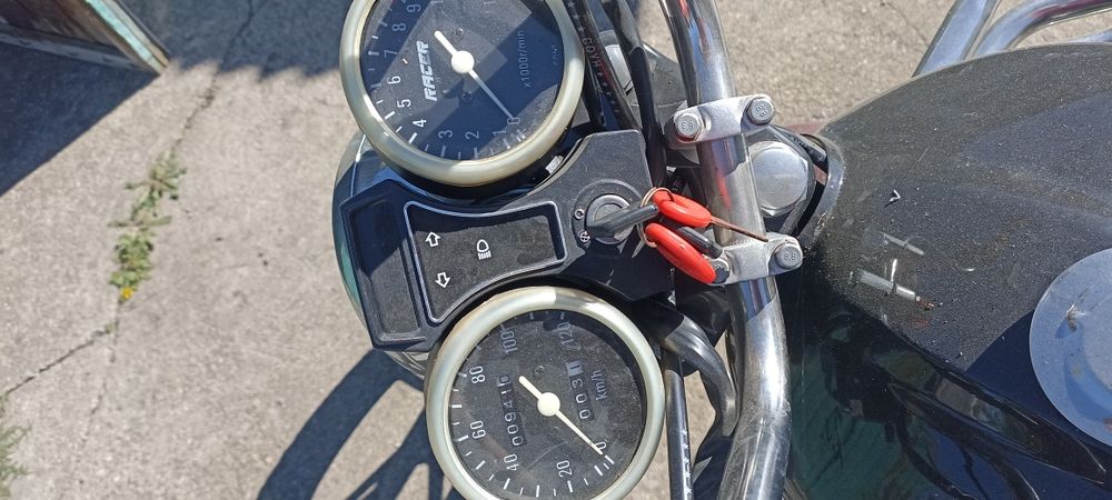 Продам мотоцикл  Racer Trophy RC110N