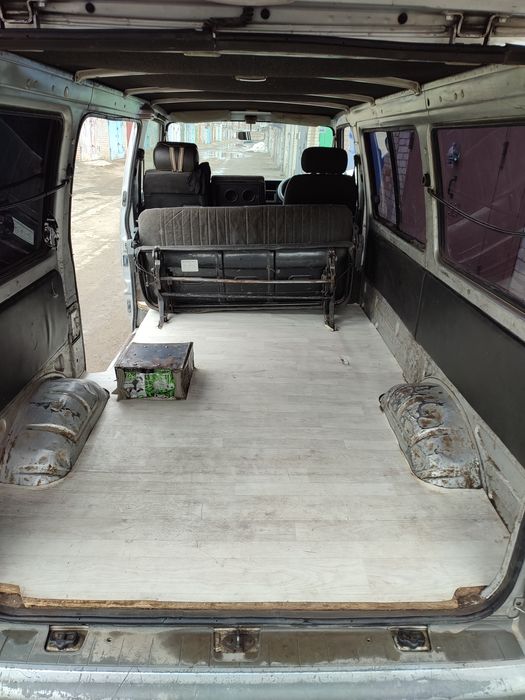 Ниссан Ванетте 2л