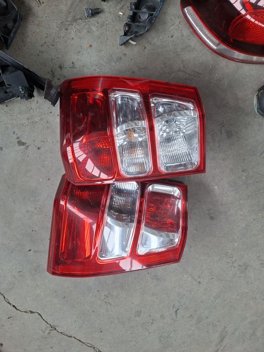 Stopuri suzuki grand vitara 2011