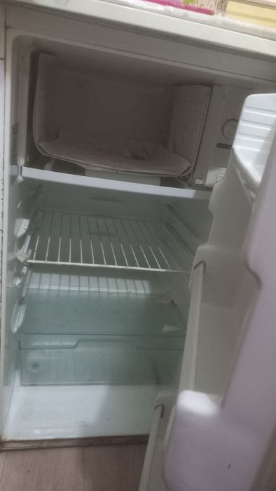 Холодильник б/у продам