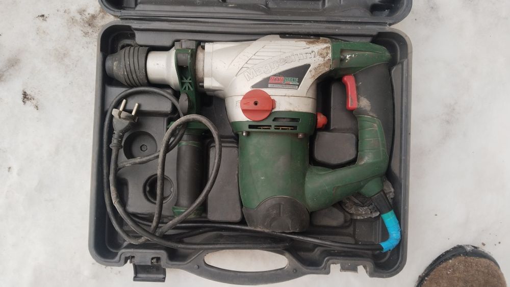 Продам труборезку и перфоратор