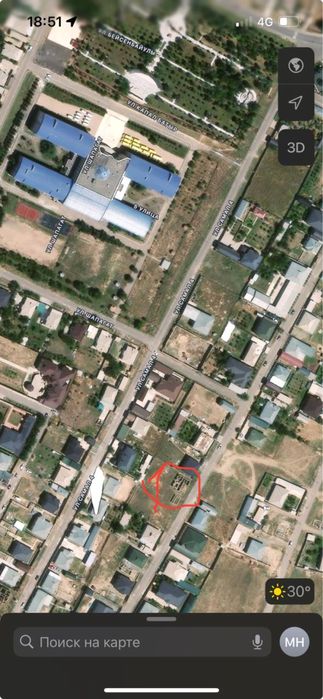 Участок с фундаментом