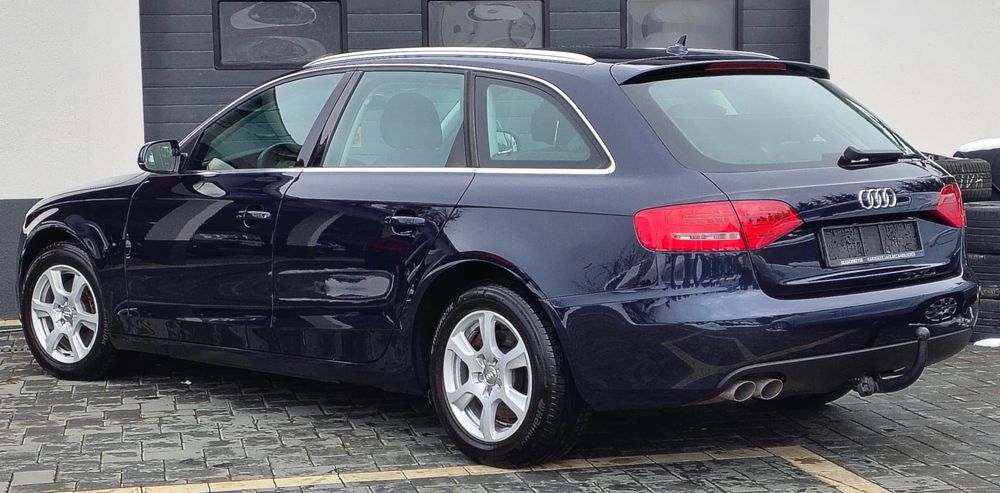 AUDI A4 2010 — imagine 3