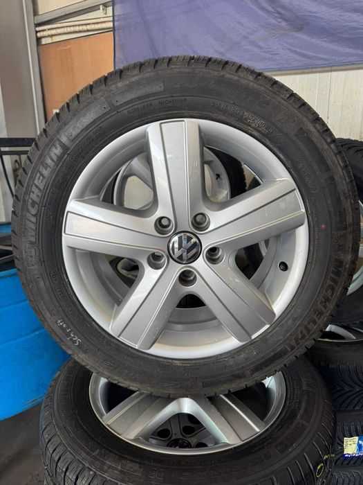 Jante Volkswagen T5 T6 Anvelope iarna Hankook 215 60 17C