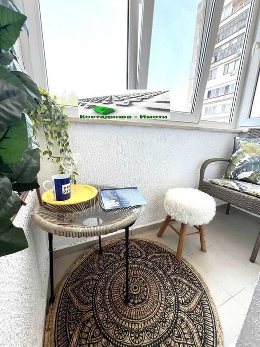 Продава се Тристаен апартамент в Пловдив, Христо Смирненски - 97 кв.м за 2269 €/кв.м - Снимка #11