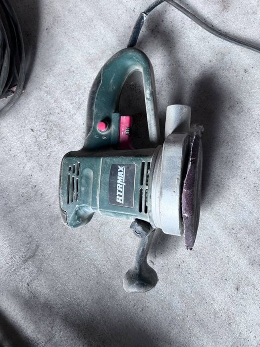 Кузовной инстурмент срочна сотилади