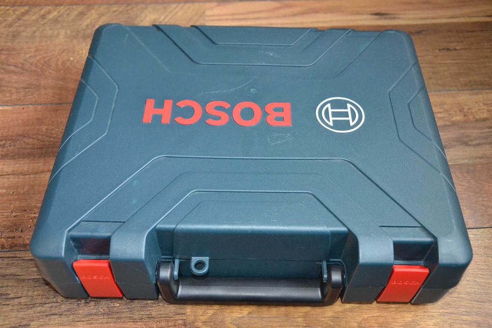 Нови куфари Bosch