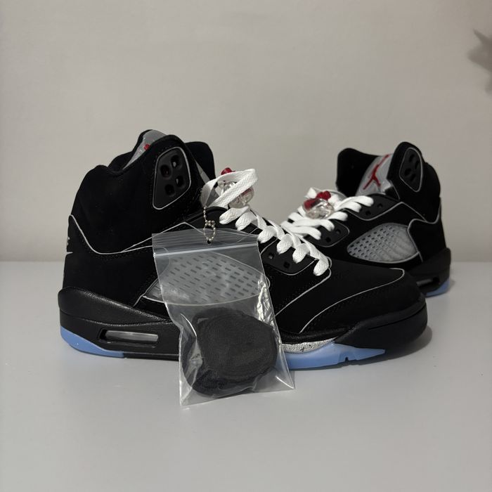 Jordan 5 Metallic Black 40;41