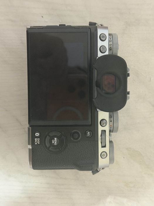 fujifilm xt5 siliver                                                 .