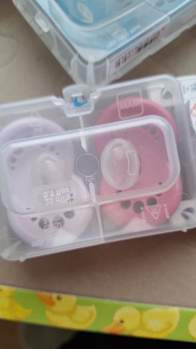 Suzete Mam 0-6 6-16 și 16+