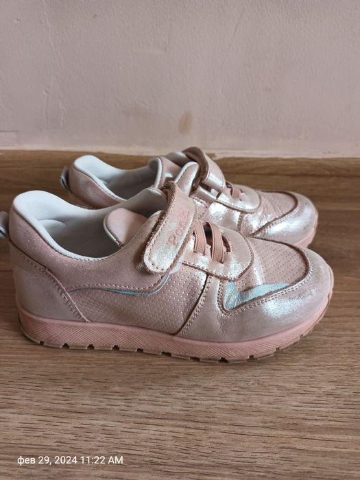 Детски маратонки за момиче