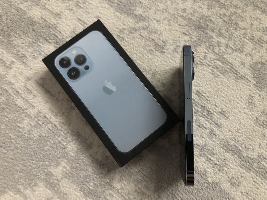 iPhone 13 Pro Sierra Blue в отличном состоянии