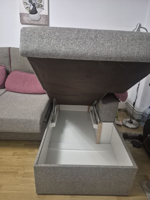 Vând coltar canapea 3 locuri