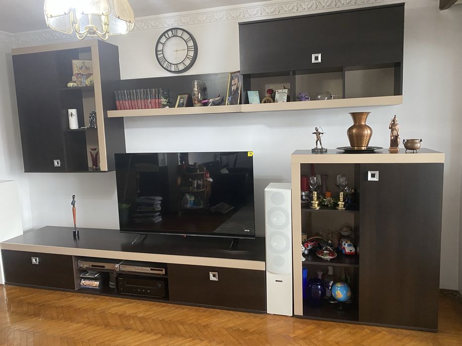Mobilier living in stare foarte bună