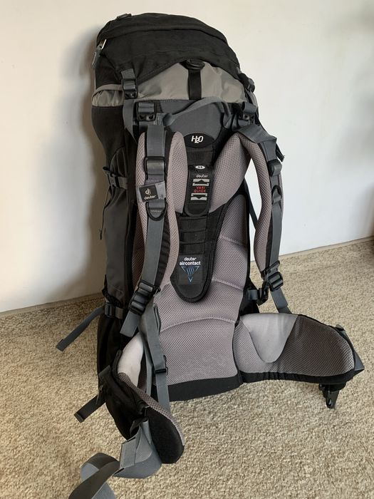 Rucsac drumetie montana Deuter Aircontact 40+10 SL