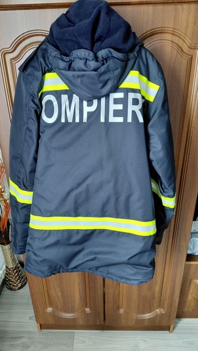 Costum izoterm pompieri
