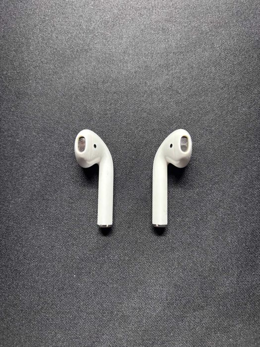 AirPods 2, оригинал, правый не исправен