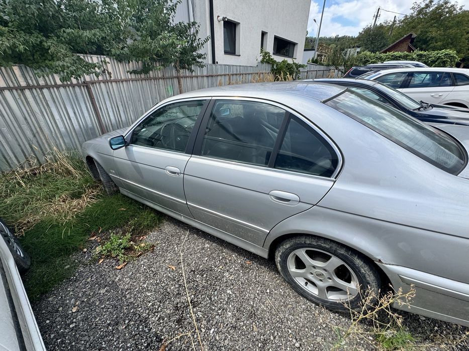 Bmw E39 2.0D pentru dezmembrare