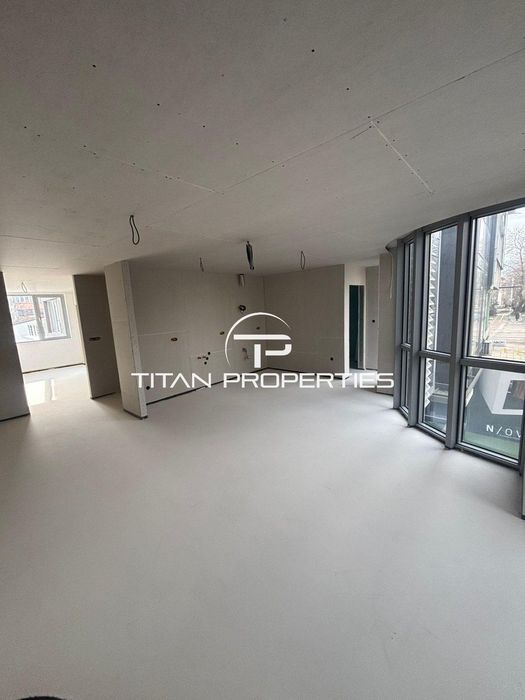 Лична Оферта! Двустаен апартамент с акт 16 в Центъра