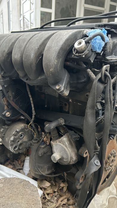 Двигатель VR6 2.8 AAA с навесными