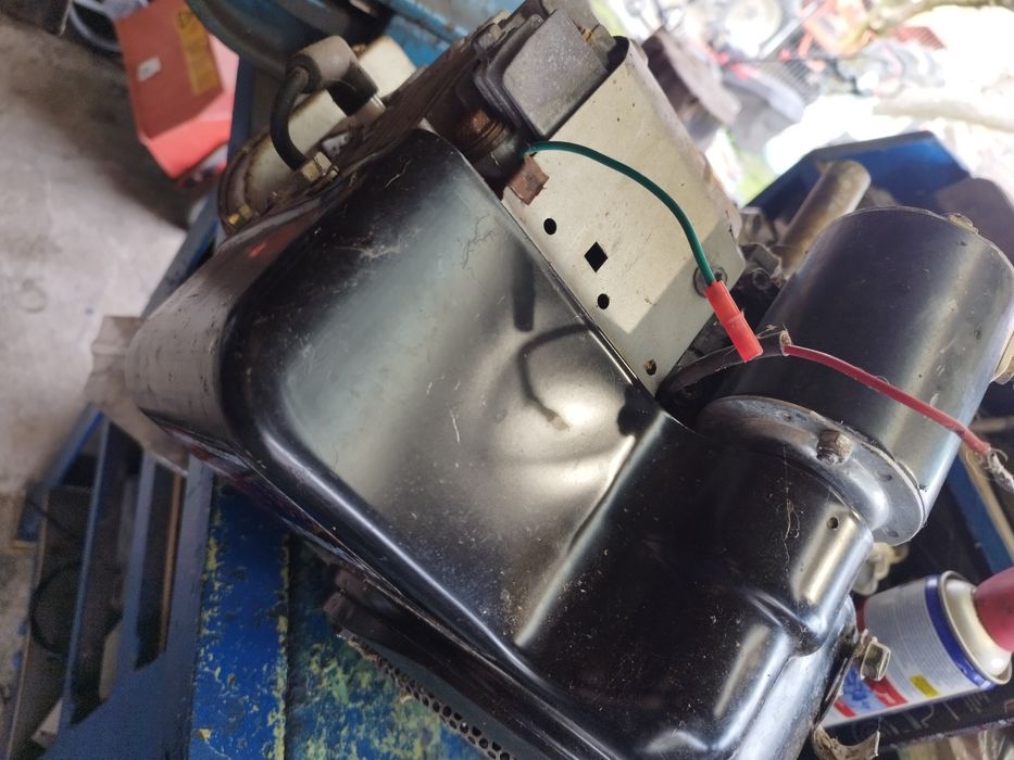 Двигател TECUMSEH 11HP,за части или ремонт