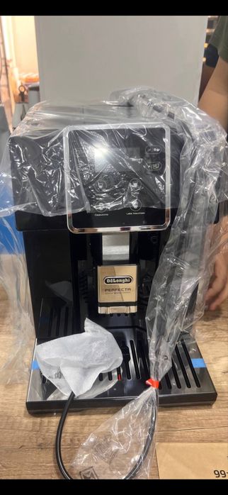 Кофемашина De’Longhi Perfecta Evo