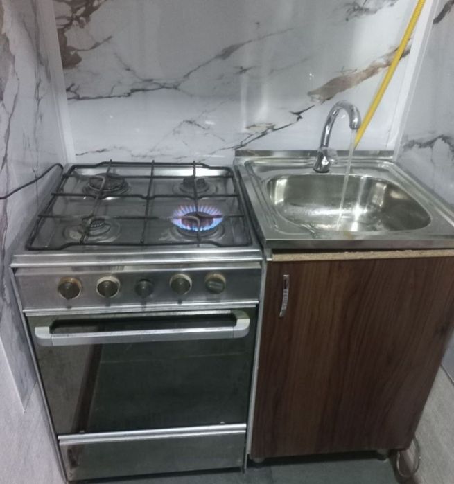 Продажа квартиры 1/3/4 бывшее общежитие метро Максим Горький.  Буз