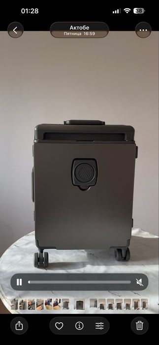 Продам чемодан новый