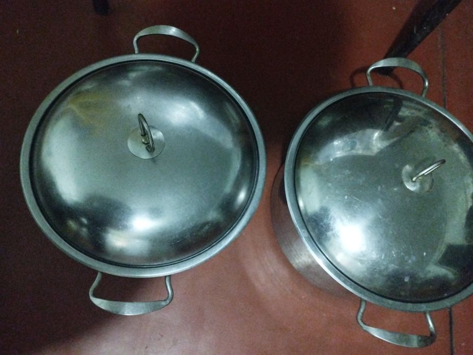 Продам срочно каструлю