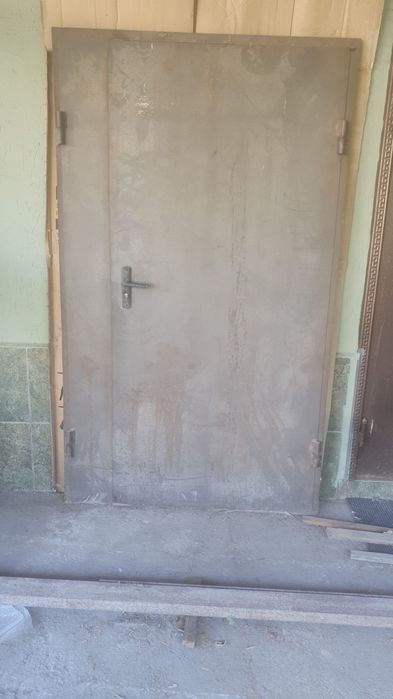 Стальная входная дверь