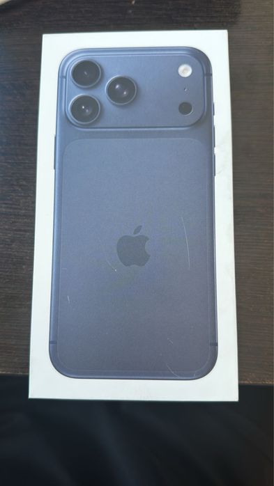 Айфон 17 про макс / 256