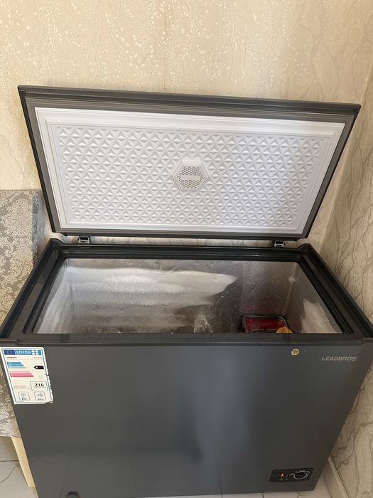 Продам морозильный ларь Leadbros BC/BD275LS