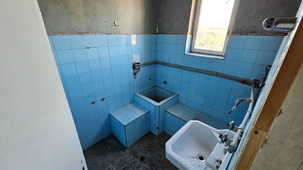 287-Продава се етаж от кооперация в кв. "Добровски“